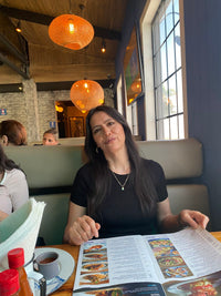 Sarah M. 37 y.o.